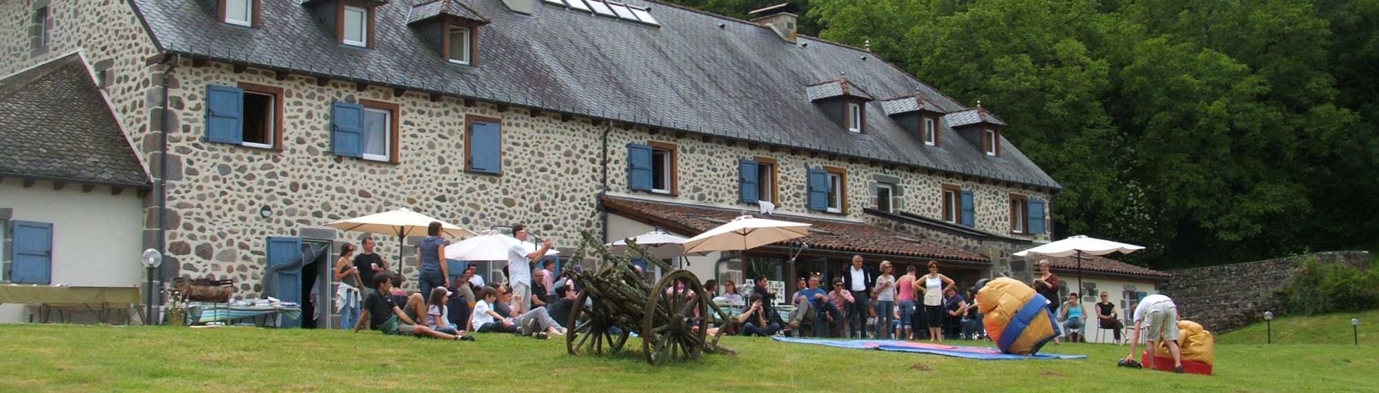 sejours groupe cantal salers